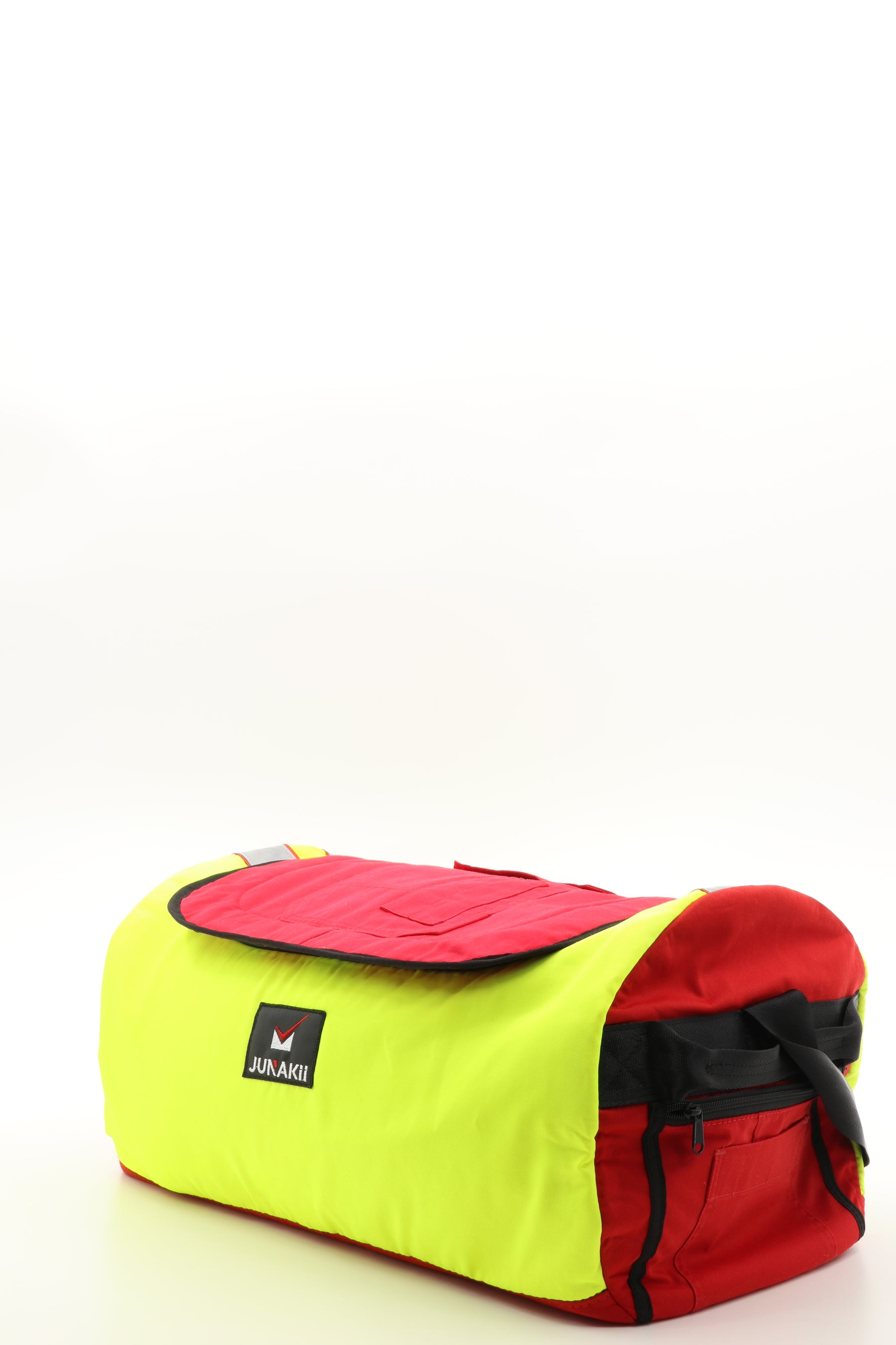 Duffel Bag gelb aus upgecycelter Rettungsdienstkleidung 52x20x31cm