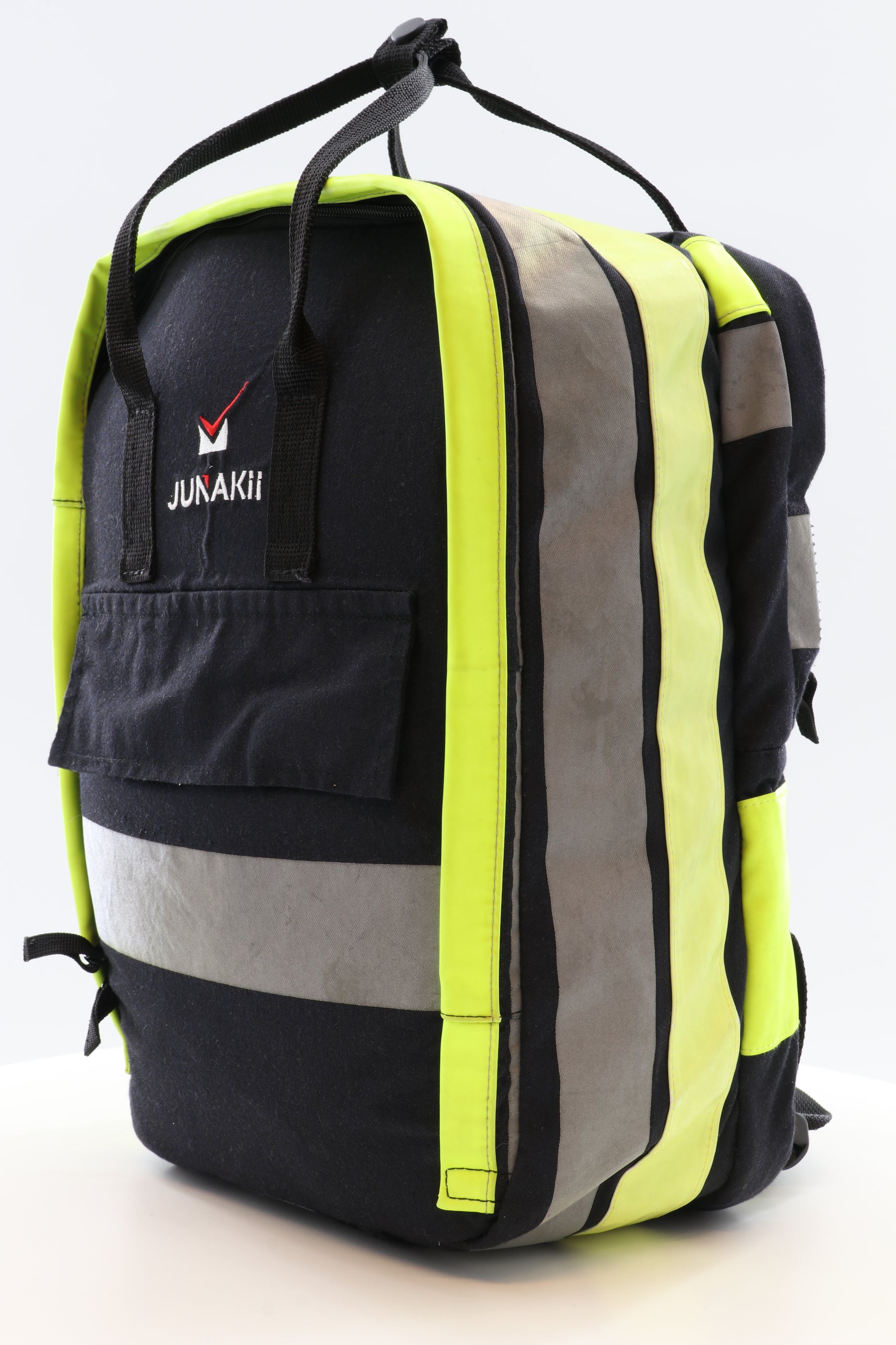 Laptop Rucksack schwarz gelb aus upgecycelter Feuerwehrkleidung 38x27x13cm