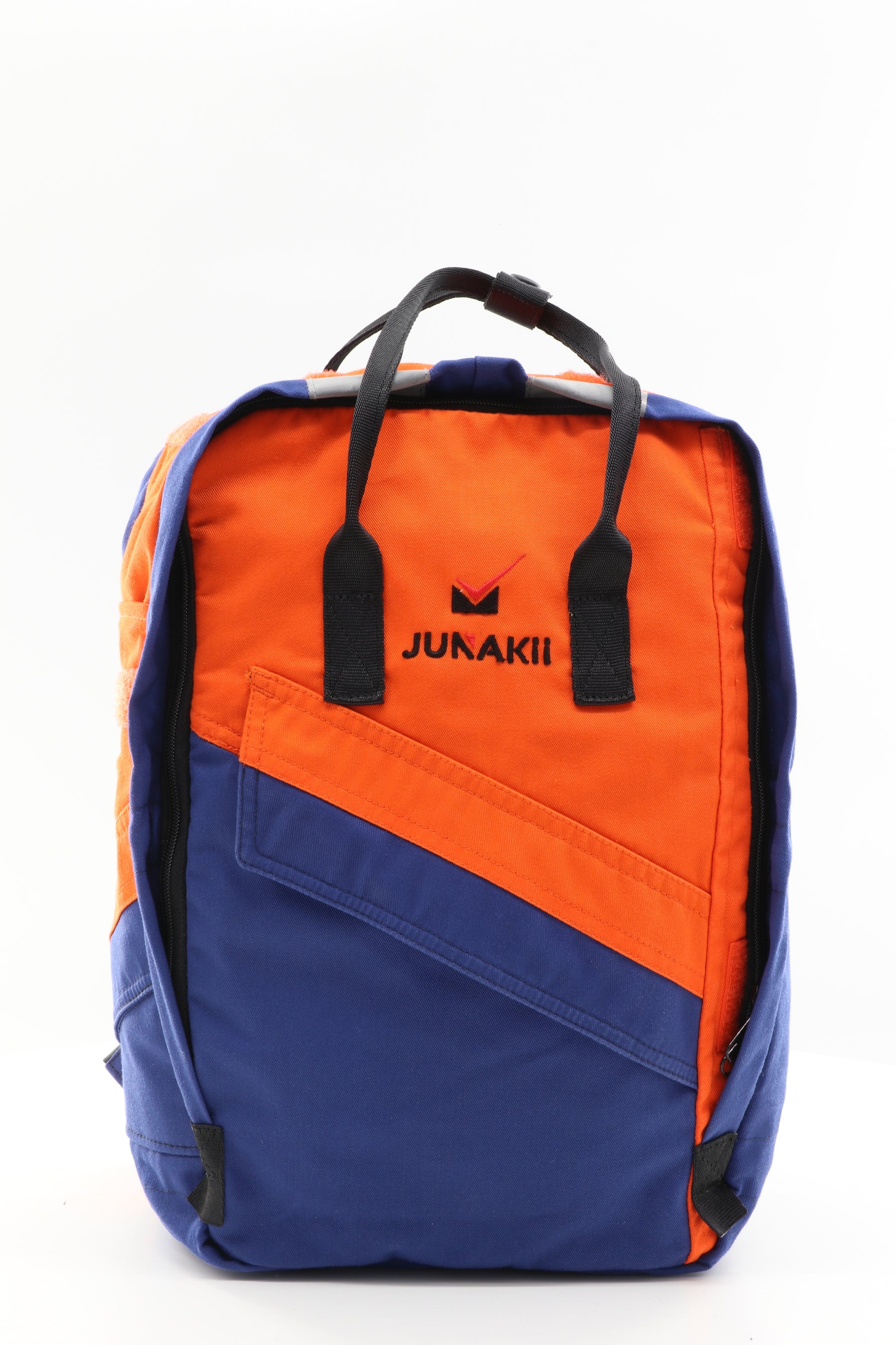 Laptop Rucksack blau aus upgecycelter Feuerwehrkleidung 38x27x13cm