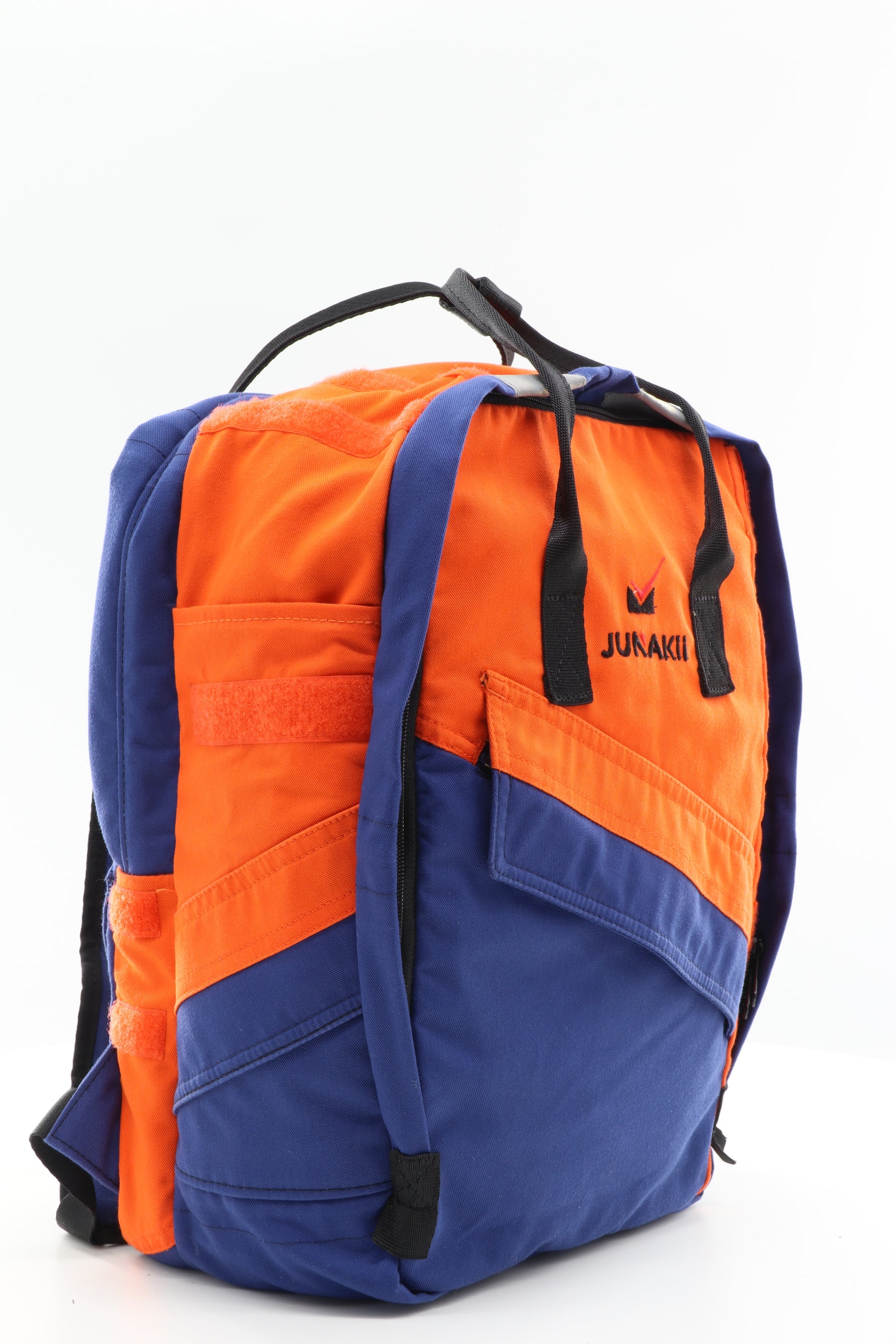Laptop Rucksack blau aus upgecycelter Feuerwehrkleidung 38x27x13cm