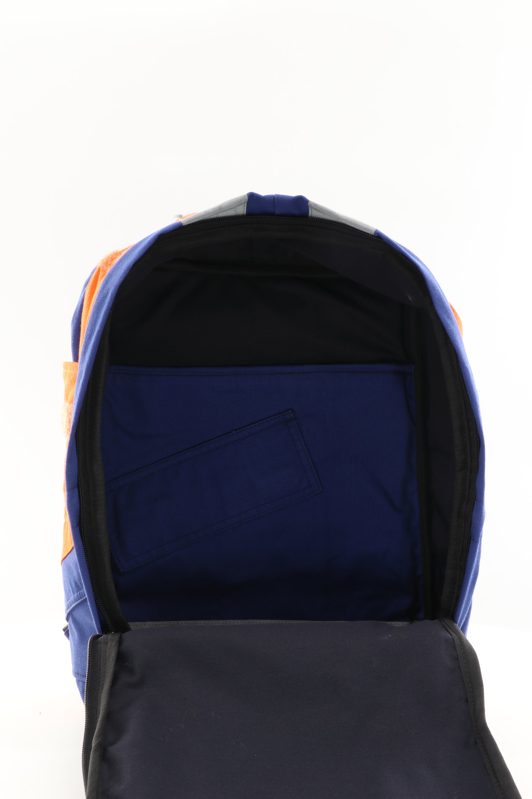 Laptop Rucksack blau aus upgecycelter Feuerwehrkleidung 38x27x13cm