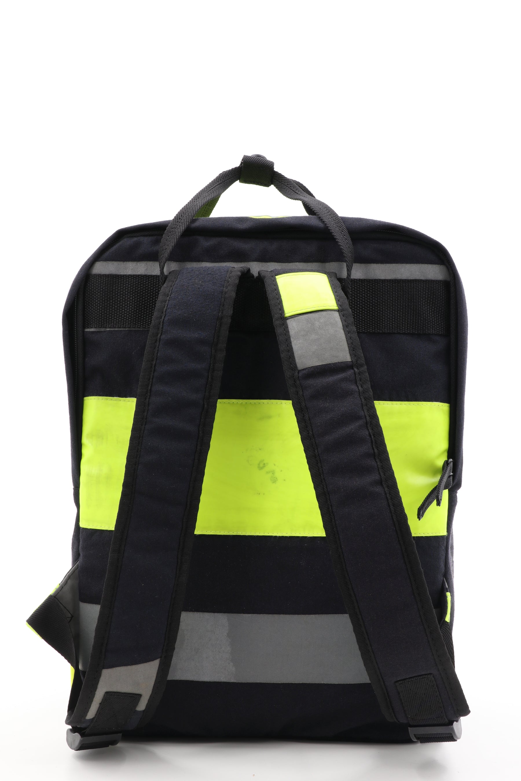 Laptop Rucksack schwarz gelb aus upgecycelter Feuerwehrkleidung 38x27x13cm