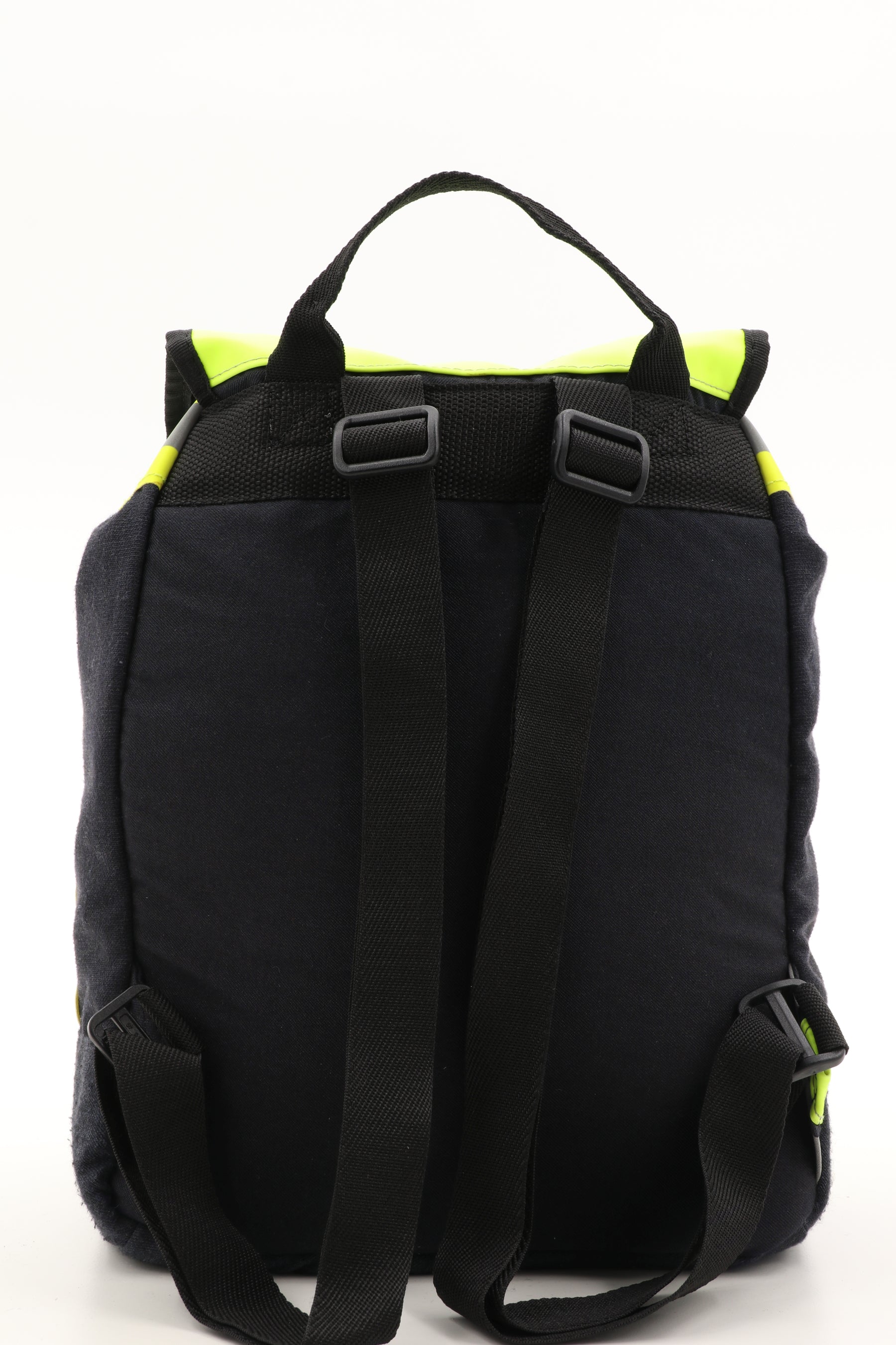 Mini Rucksack Klassik schwarz gelb aus upgecycelter Feuerwehrkleidung 23x32x10cm