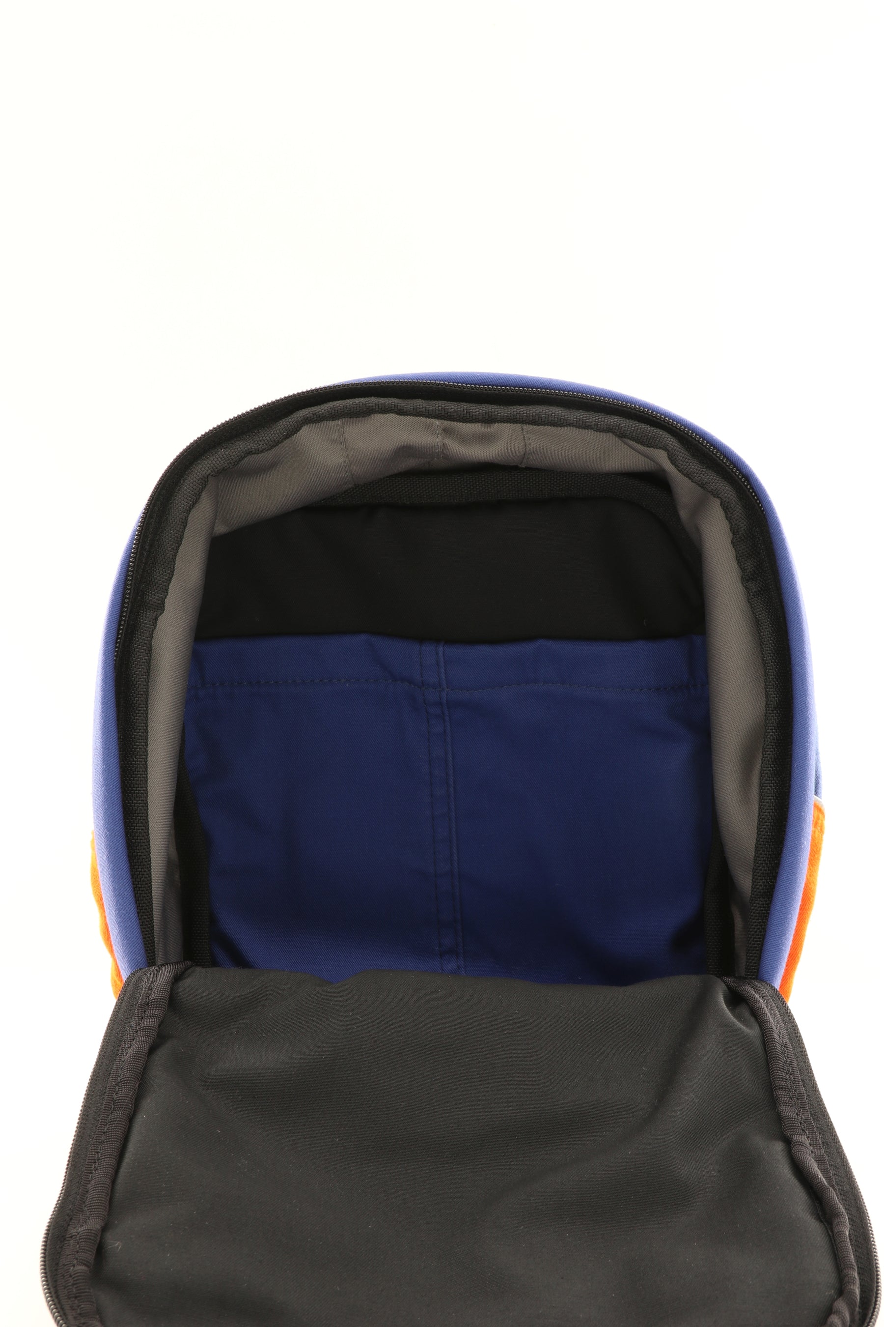 Mini Rucksack Zeitlos blau aus upgecycelter Feuerwehrkleidung 21x29x13cm