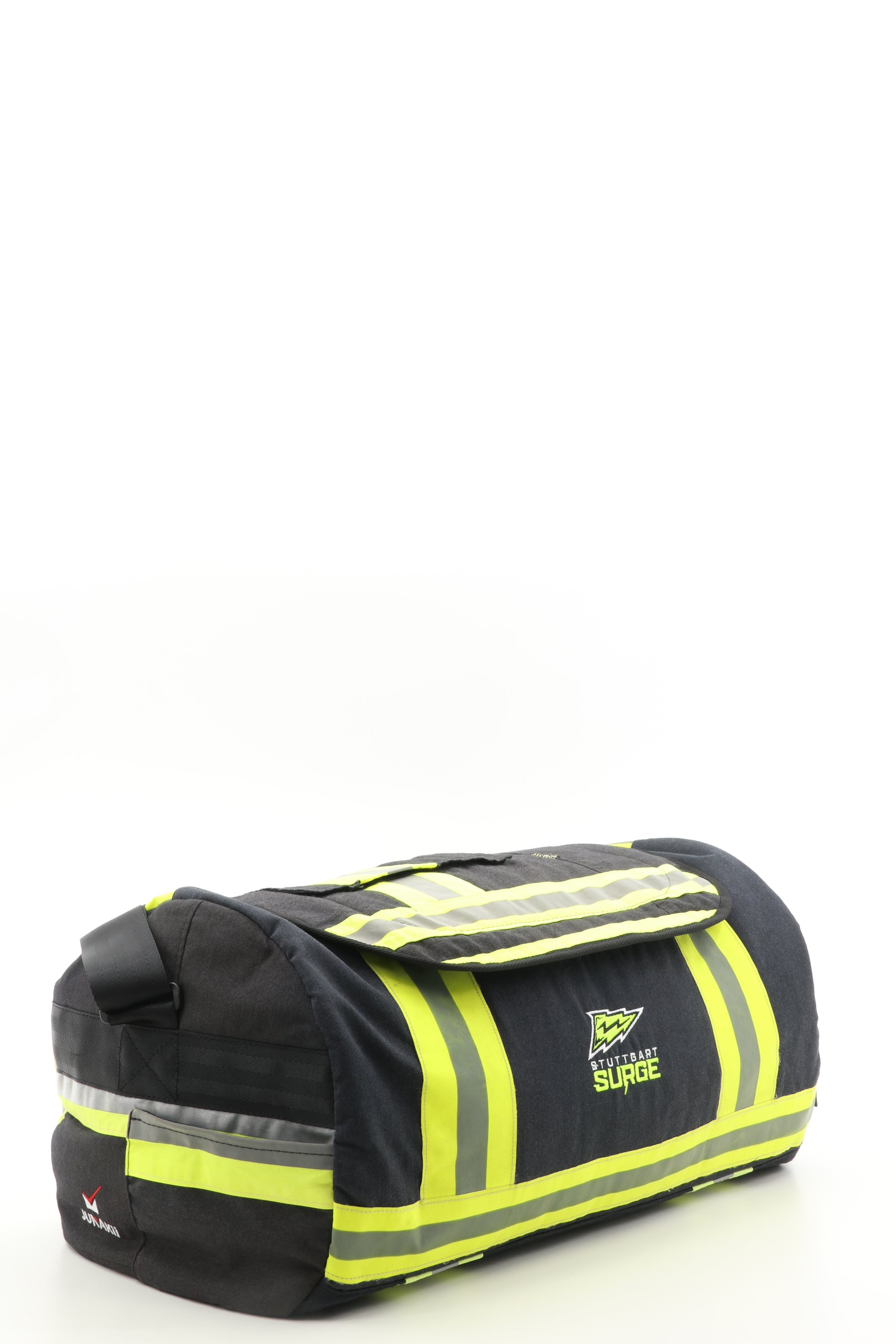Surge Sporttasche schwarz gelb aus upgecycelter Feuerwehrkleidung 52x20x31cm