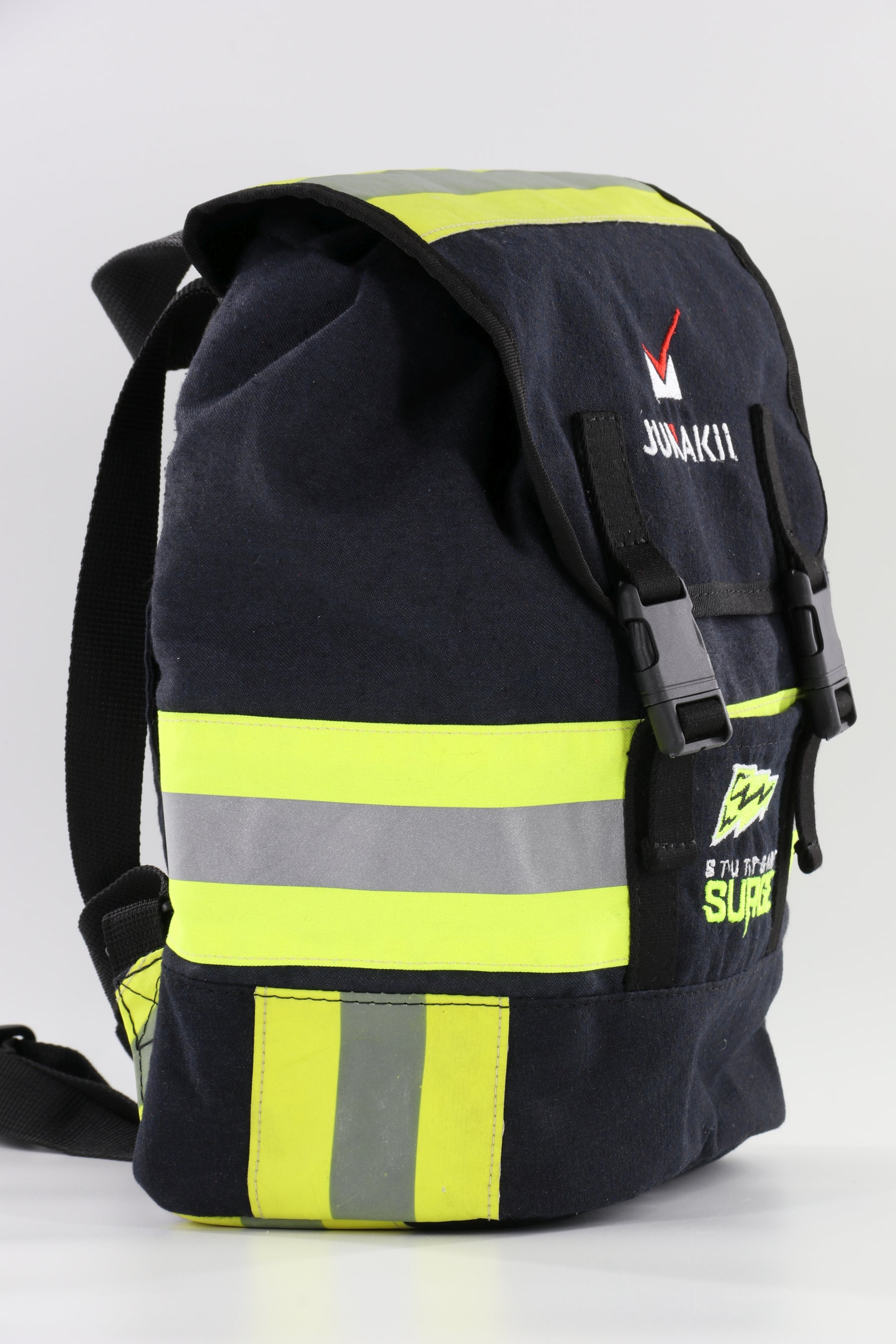 Mini Rucksack Klassik schwarz gelb aus upgecycelter Feuerwehrkleidung 23x32x10cm