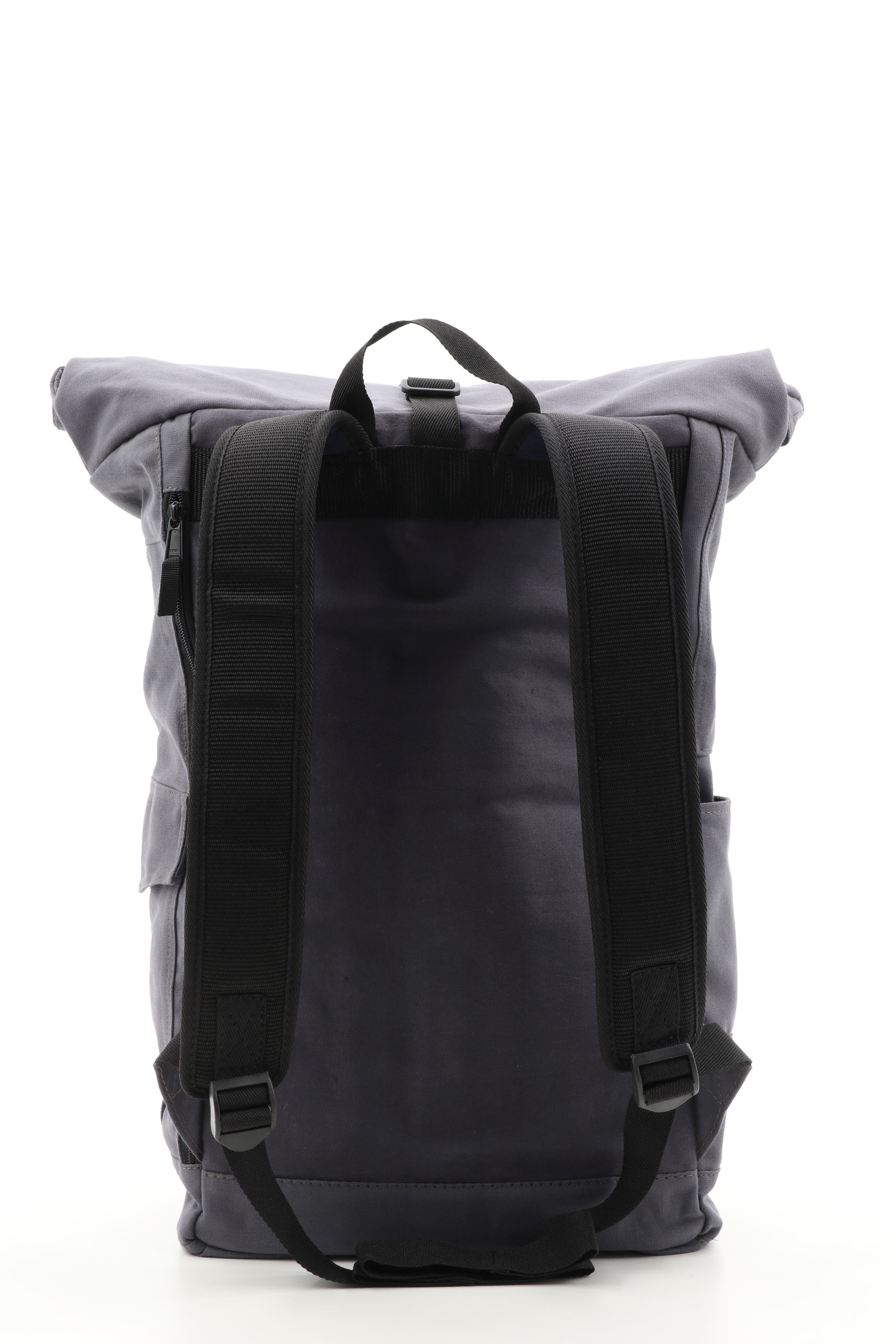 Rolltop Rucksack grau aus upgecycelter Rettungsdienstkleidung 63x27x17cm