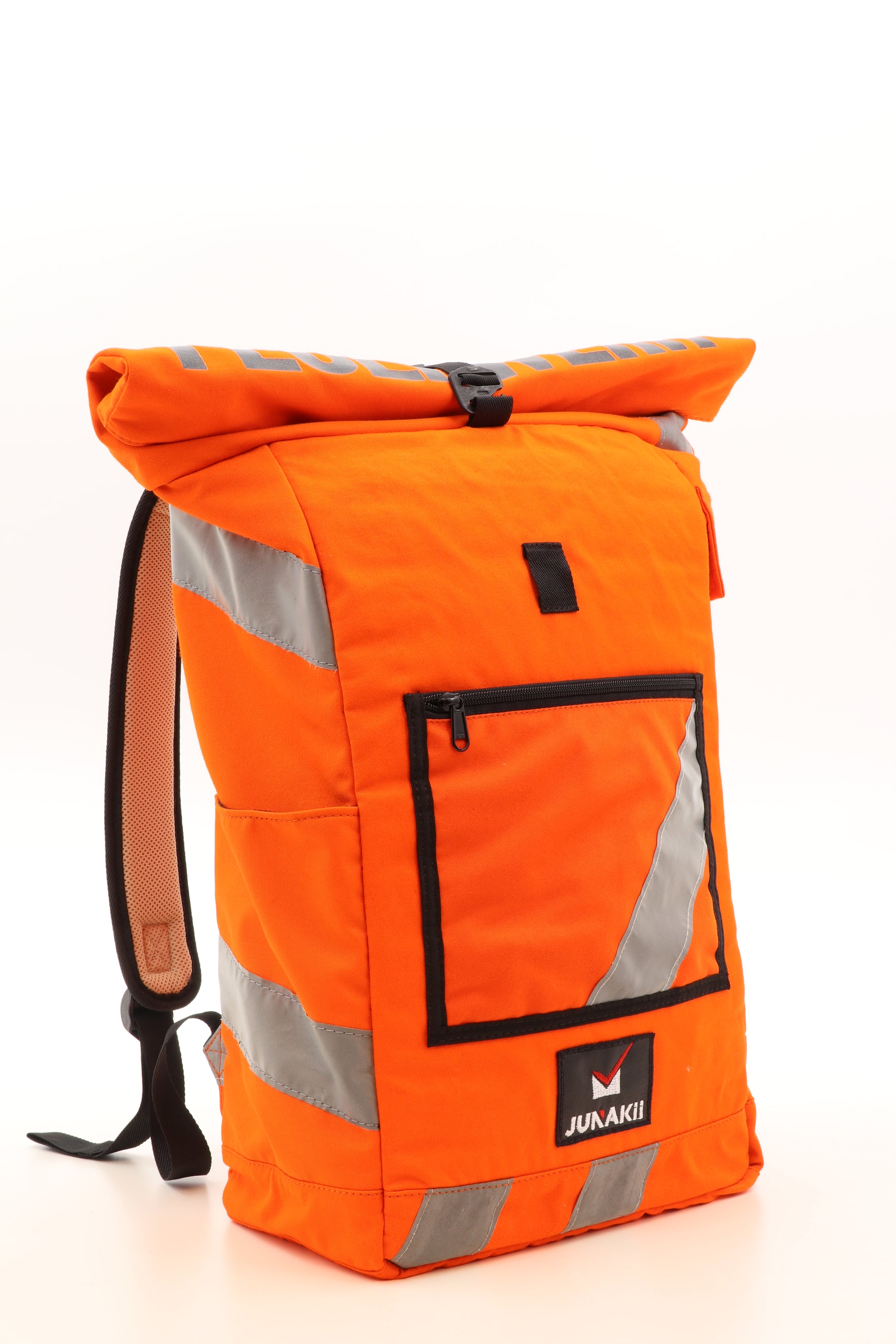 Rolltop Rucksack orange aus upgecycelter Feuerwehrkleidung 63x27x17cm