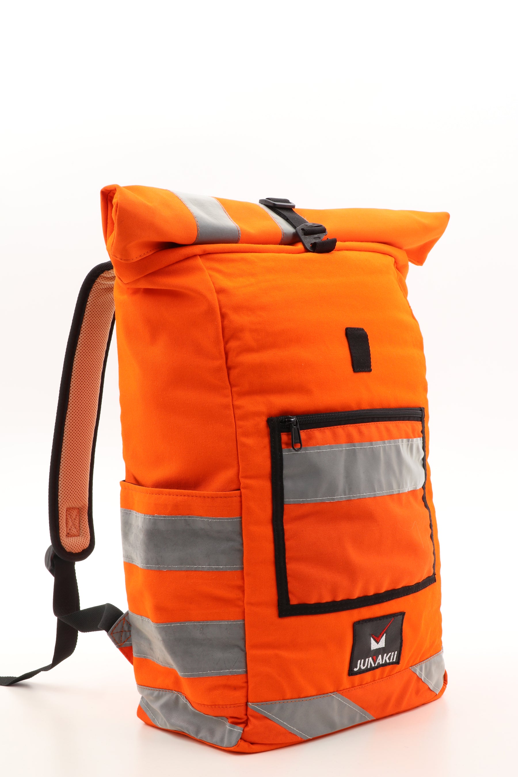 Rolltop Rucksack orange aus upgecycelter Feuerwehrkleidung 63x27x17cm