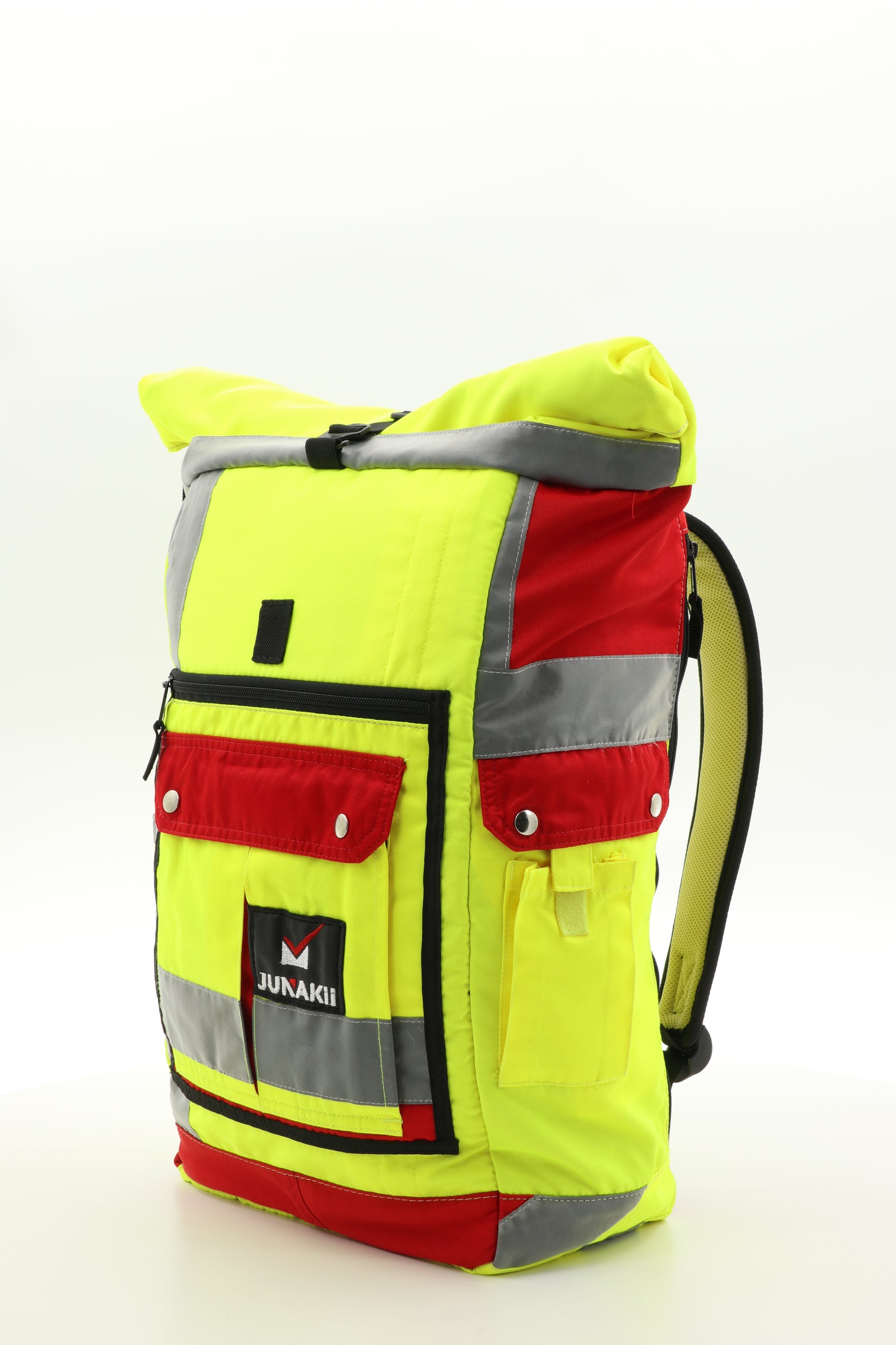 Rolltop Rucksack gelb aus upgecycelter Rettungsdienstkleidung 63x27x17cm