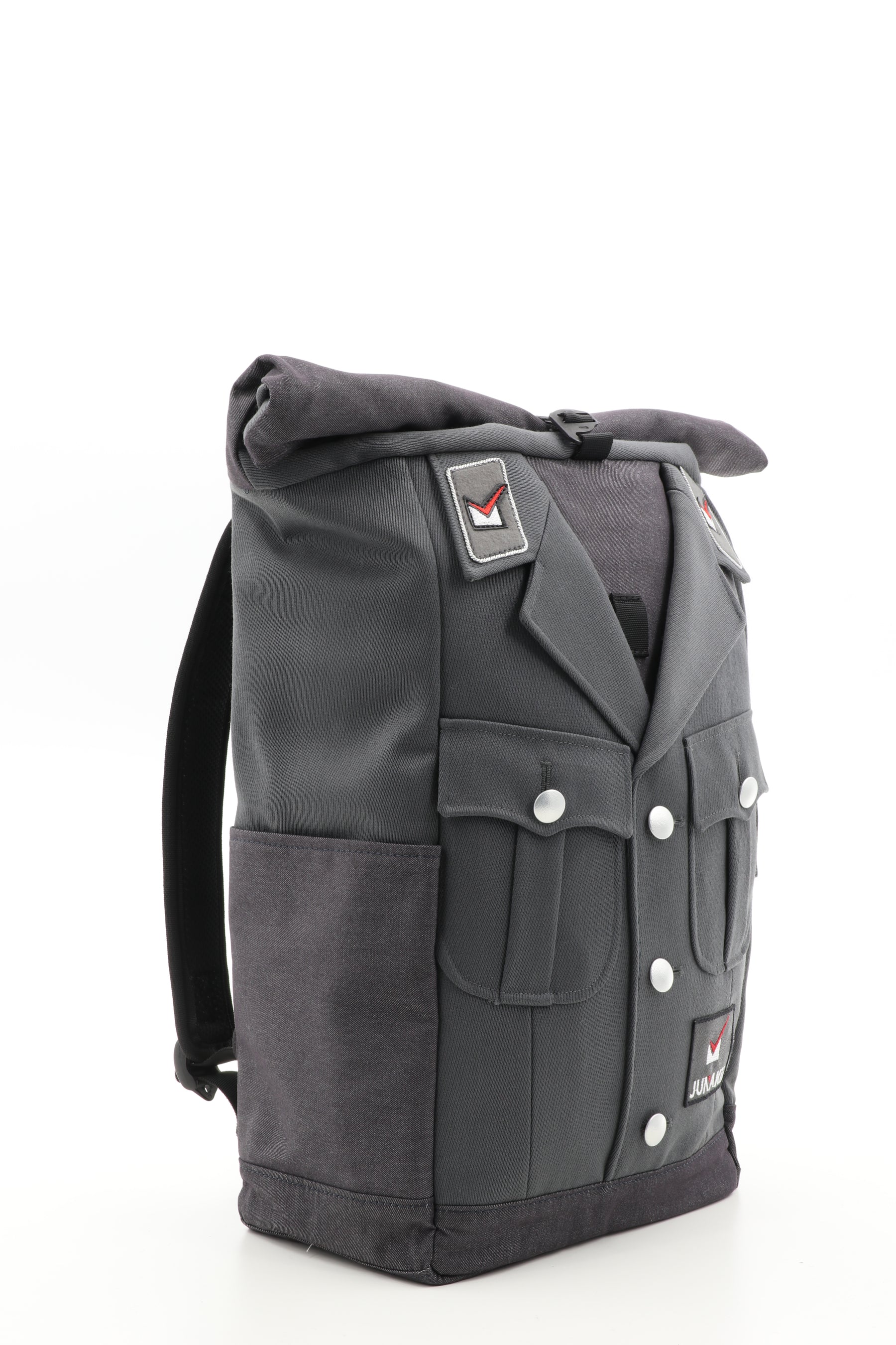 Rolltop Rucksack grau aus upgecyceltem Rettungsdienstausgehanzug 63x27x17cm