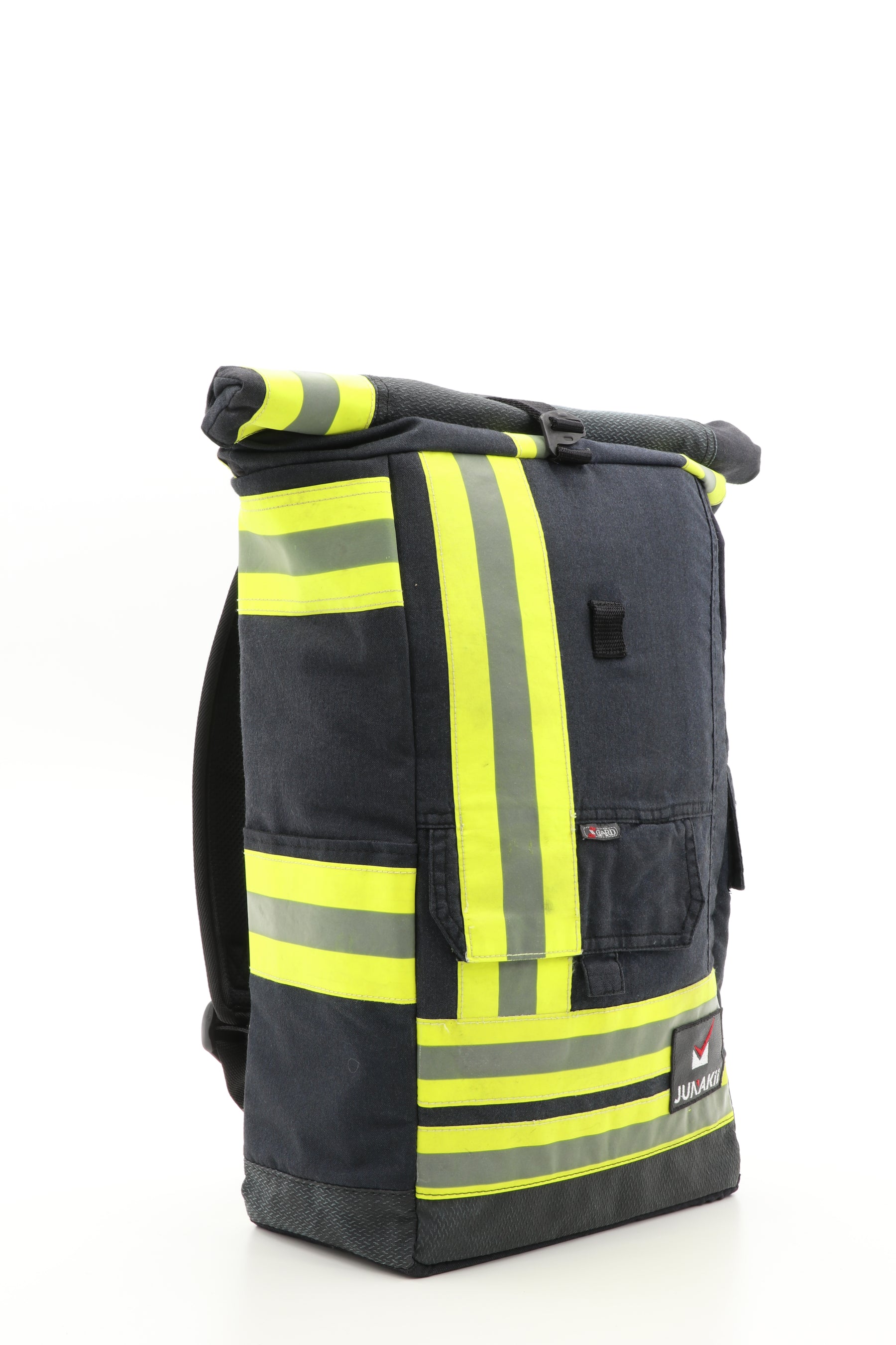 Rolltop Rucksack schwarz gelb aus upgecycelter Feuerwehrkleidung 63x27x17cm