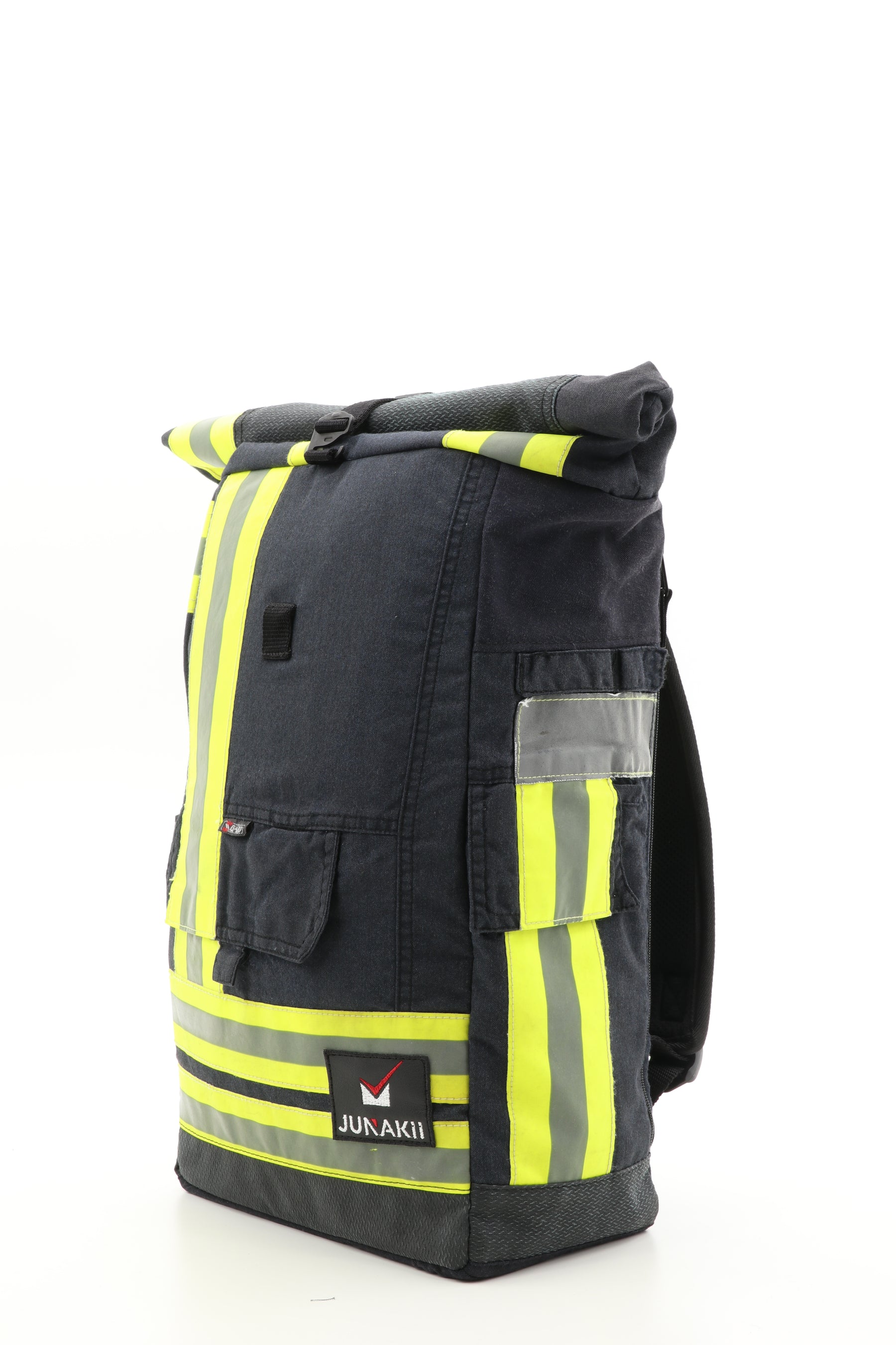 Rolltop Rucksack schwarz gelb aus upgecycelter Feuerwehrkleidung 63x27x17cm
