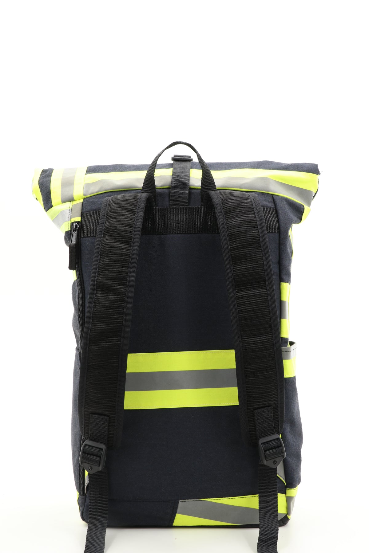 Rolltop Rucksack schwarz gelb aus upgecycelter Feuerwehrkleidung 63x27x17cm