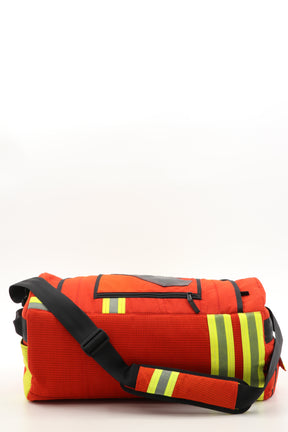 Duffel Bag rot aus upgecycelter Feuerwehrkleidung 52x20x31cm