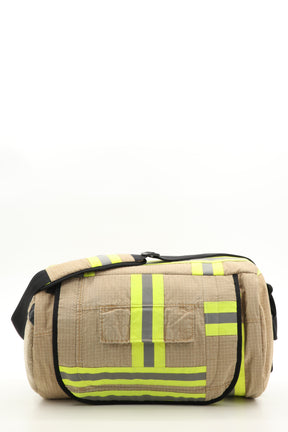 Duffel Bag beige aus upgecycelter Feuerwehrkleidung 52x20x31cm