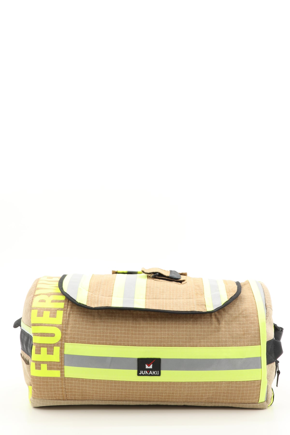 Duffel Bag beige aus upgecycelter Feuerwehrkleidung 52x20x31cm