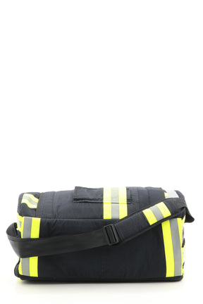 Duffel Bag schwarz gelb aus upgecycelter Feuerwehrkleidung 52x20x31cm