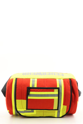 Duffel Bag rot aus upgecycelter Feuerwehrkleidung 52x20x31cm