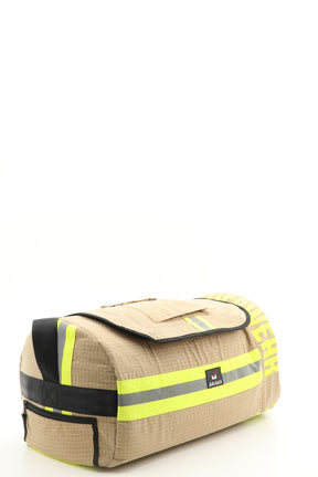 Duffel Bag beige aus upgecycelter Feuerwehrkleidung 52x20x31cm