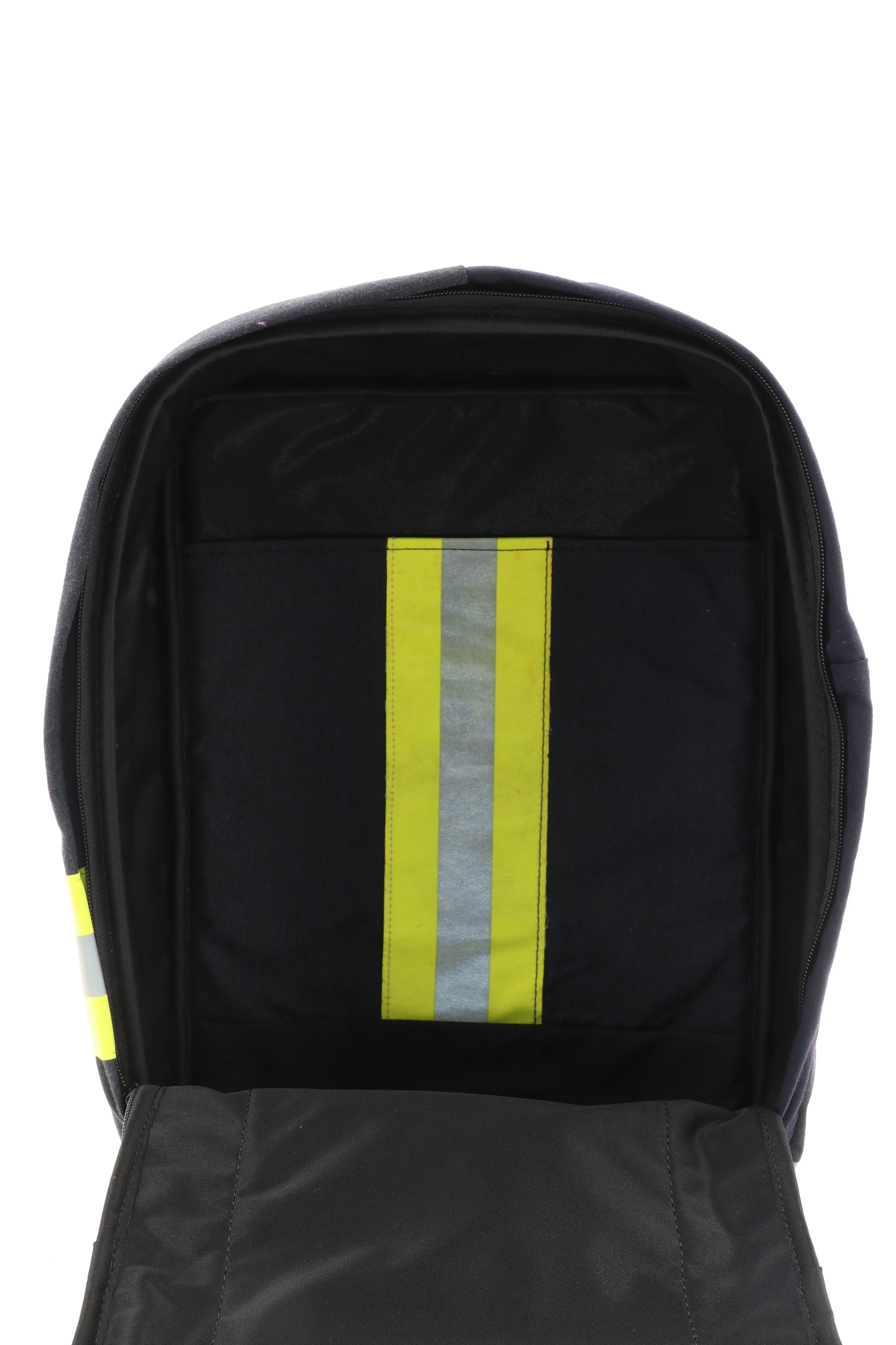 Laptop Rucksack schwarz gelb aus upgecycelter Feuerwehrkleidung 38x27x13cm