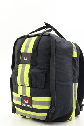 Laptop Rucksack schwarz gelb aus upgecycelter Feuerwehrkleidung 38x27x13cm