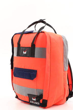Laptop Rucksack pink aus upgecycelter Rettungsdienstkleidung 38x27x13cm