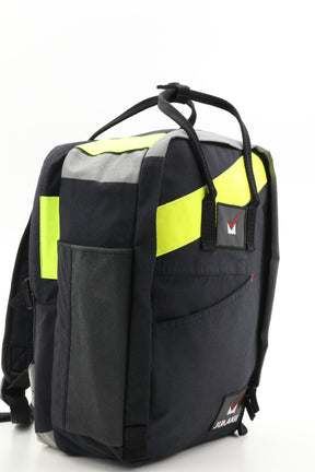 Laptop Rucksack schwarz gelb aus upgecycelter Feuerwehrkleidung 38x27x13cm