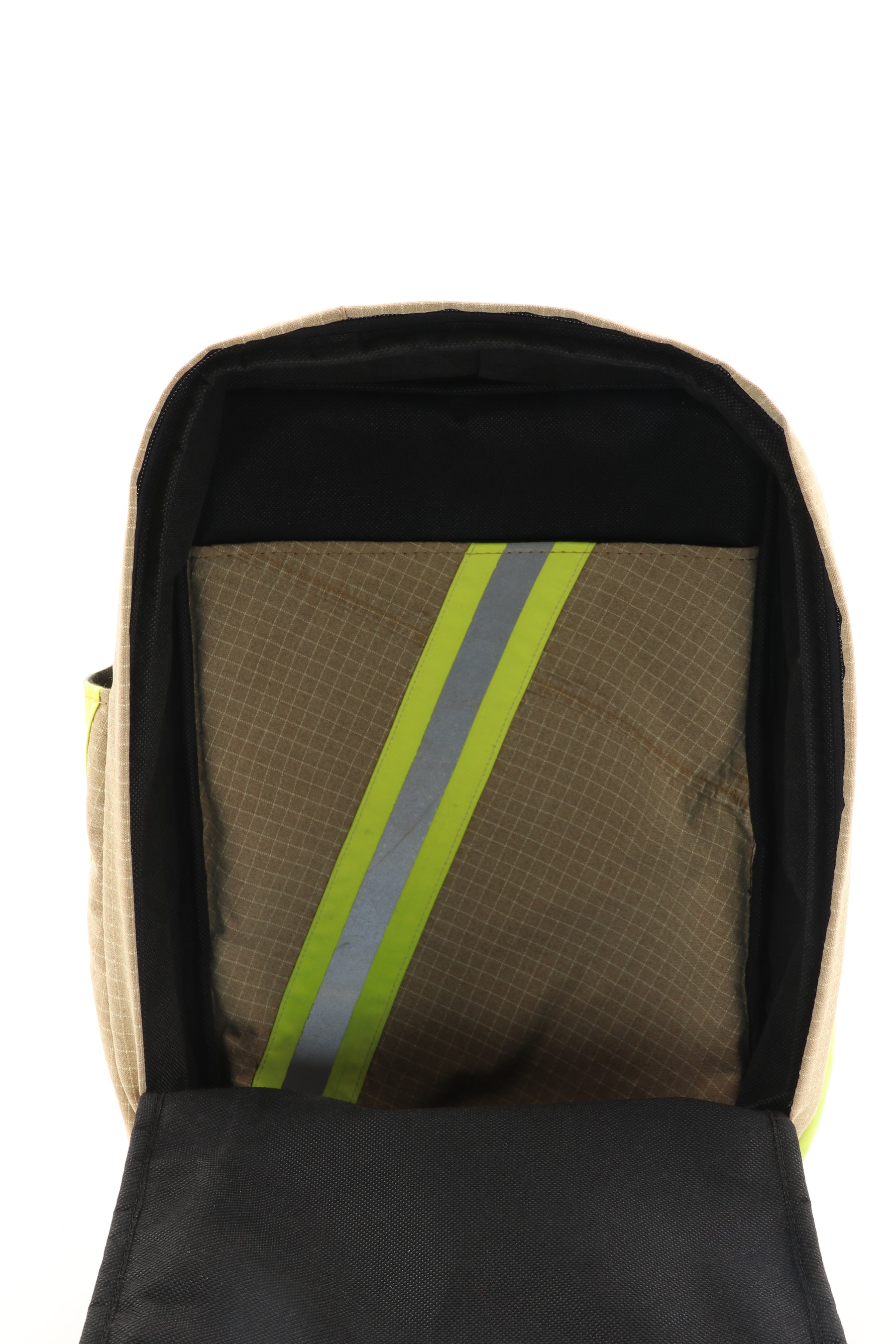 Laptop Rucksack beige aus upgecycelter Feuerwehrkleidung 38x27x13cm