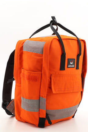 Laptop Rucksack orange aus upgecycelter Feuerwehrkleidung 38x27x13cm