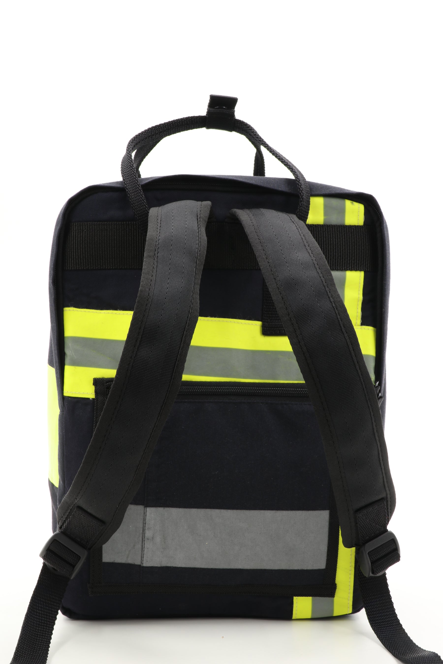 Laptop Rucksack schwarz gelb aus upgecycelter Feuerwehrkleidung 38x27x13cm