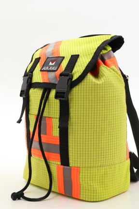 Mini Rucksack Klassik gelb aus upgecycelter Rettungsdienstkleidung 23x32x10cm