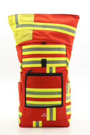 Rolltop Rucksack rot aus upgecycelter Feuerwehrkleidung 63x27x17cm