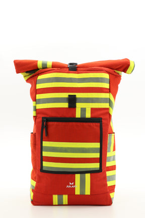 Rolltop Rucksack rot aus upgecycelter Feuerwehrkleidung 63x27x17cm