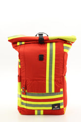Rolltop Rucksack rot aus upgecycelter Feuerwehrkleidung 63x27x17cm