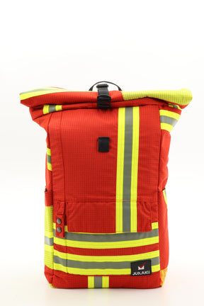 Rolltop Rucksack rot aus upgecycelter Feuerwehrkleidung 63x27x17cm