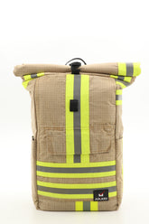 Rolltop Rucksack beige aus upgecycelter Feuerwehrkleidung 63x27x17cm