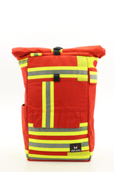 Rolltop Rucksack rot aus upgecycelter Feuerwehrkleidung 63x27x17cm