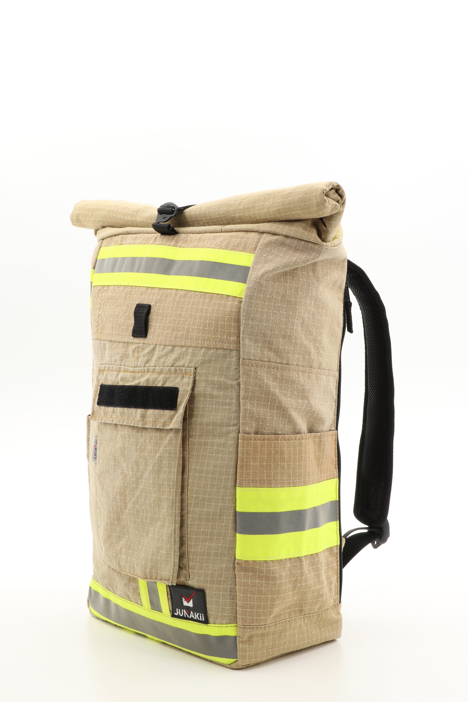 Rolltop Rucksack beige aus upgecycelter Feuerwehrkleidung 63x27x17cm