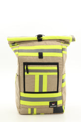 Rolltop Rucksack beige aus upgecycelter Feuerwehrkleidung 63x27x17cm